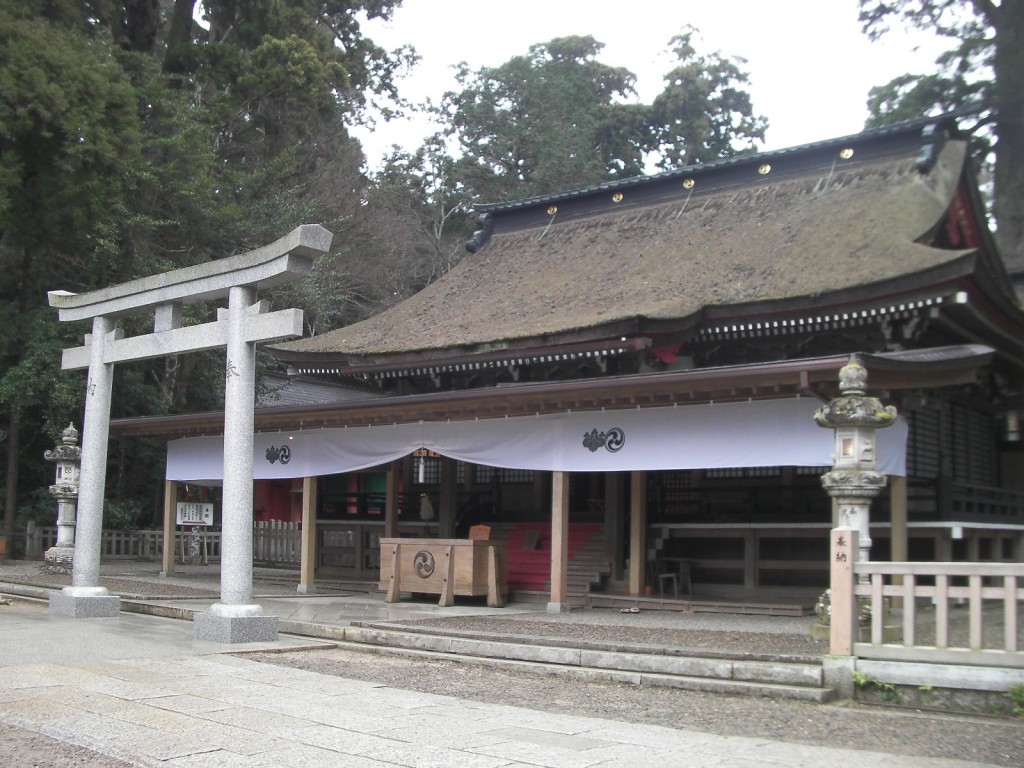 東国三社ツアー 鹿島神宮の早朝清掃と伝説の古社参りがおすすめ スピリチュアル旅行の道標 東国三社ツアー 鹿島神宮の早朝清掃と伝説の古社参りがおすすめ スピリチュアル旅行の道標